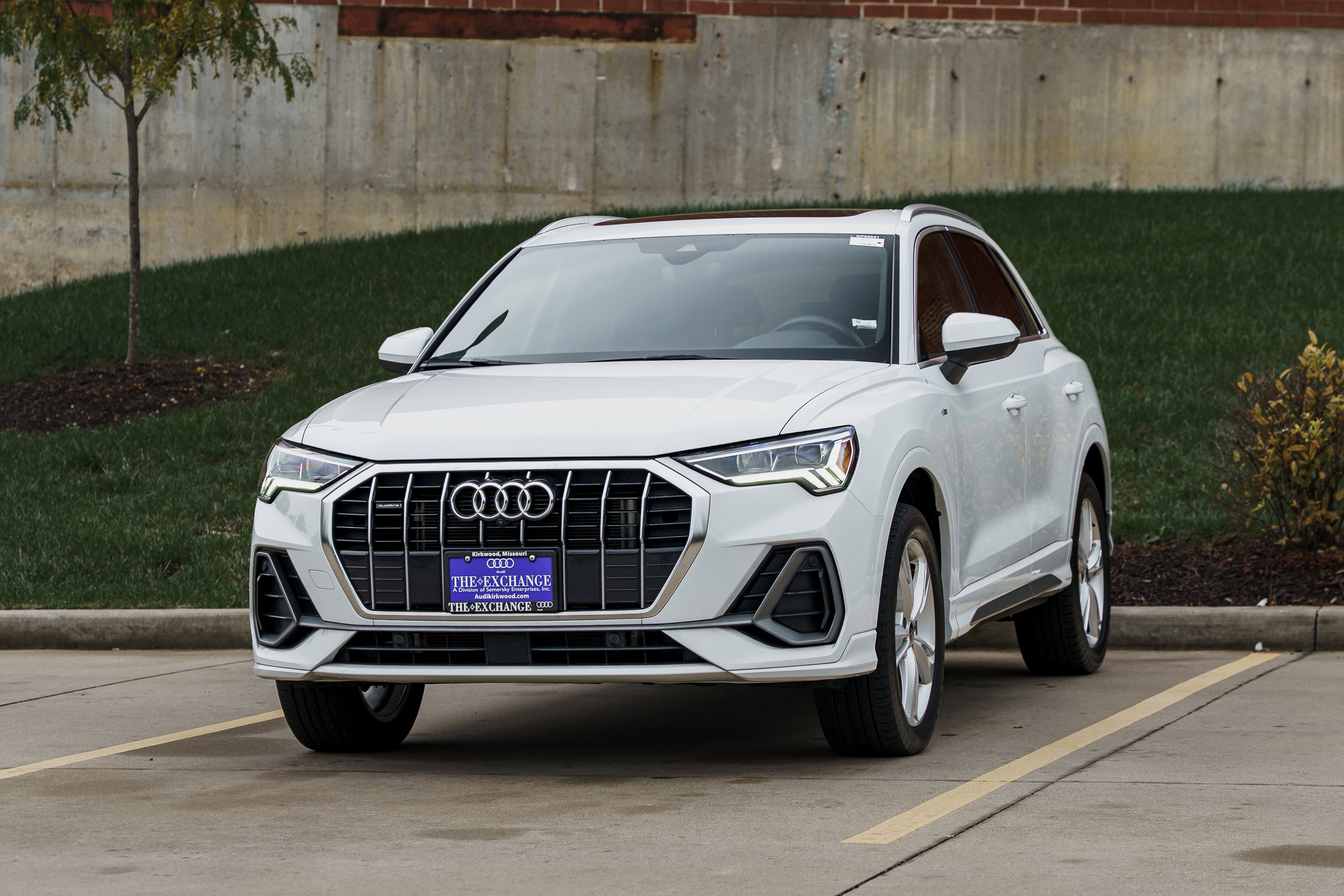 Used 2023 Audi Q3 2.0T Premium Plus image 7