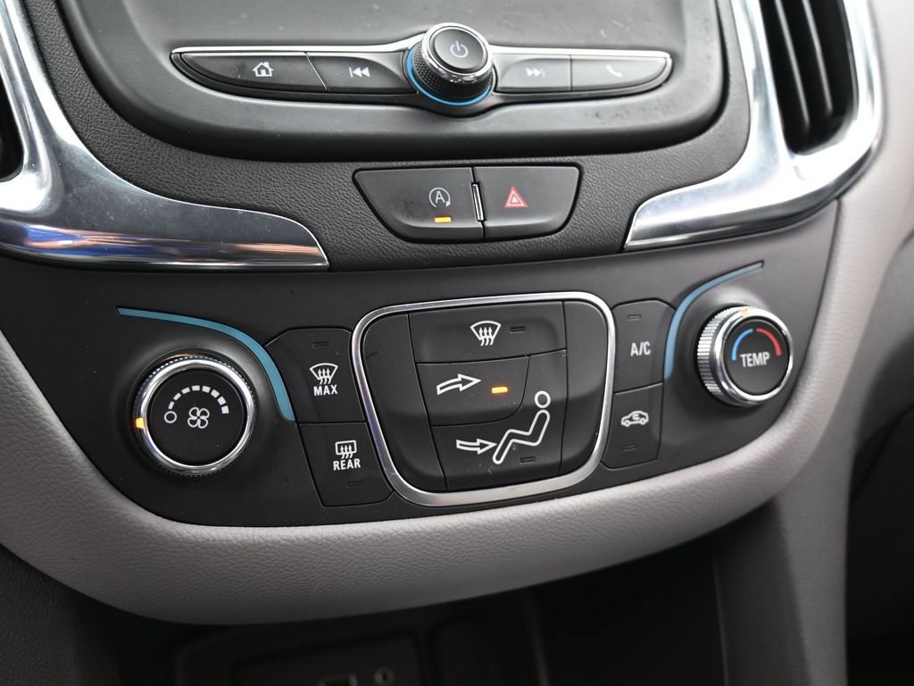 Used 2024 Chevrolet Equinox LS w/ Driver Confidence II Package image 22