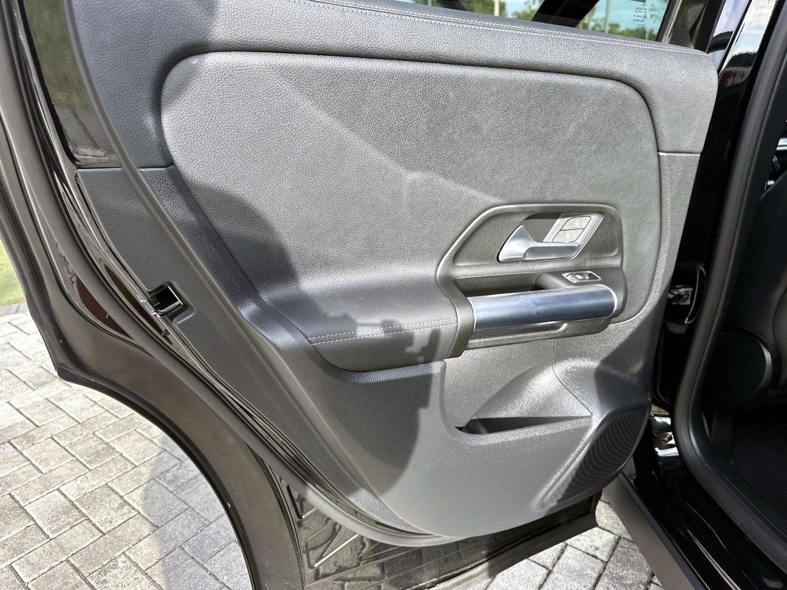 Used 2024 Mercedes-Benz GLA 250 image 12