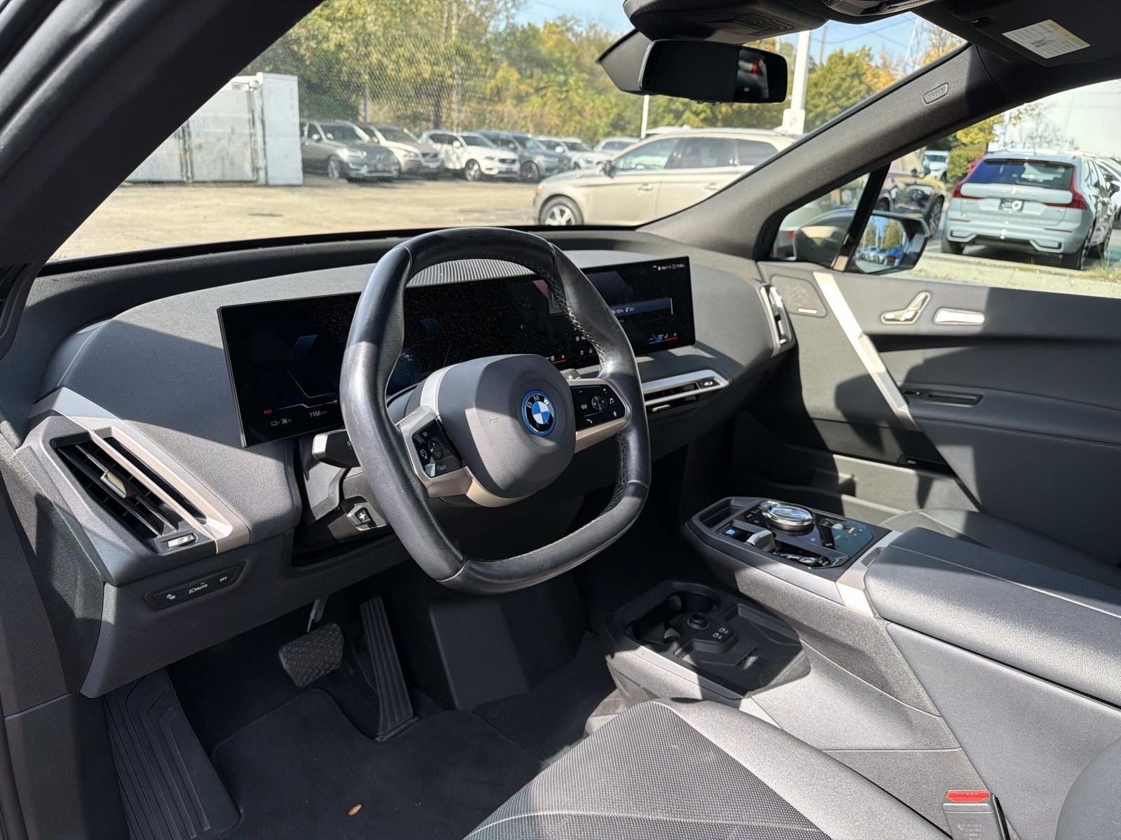 Certified 2024 BMW iX xDrive50 w/ Premium Package AWD/4WD image 26