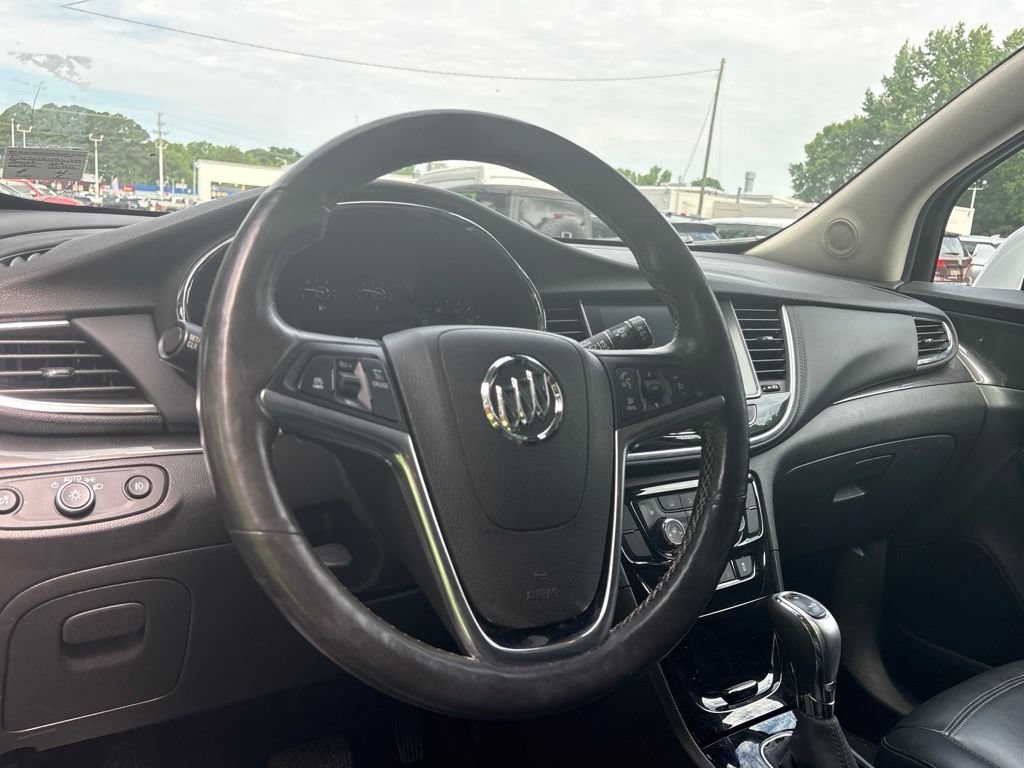 Used 2018 Buick Encore Essence AWD/4WD image 4