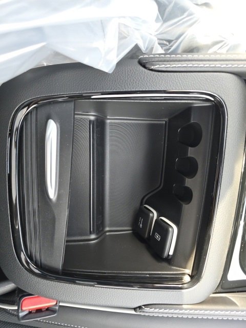 New 2026 Chrysler Pacifica Limited w/ S Appearance Package image 16