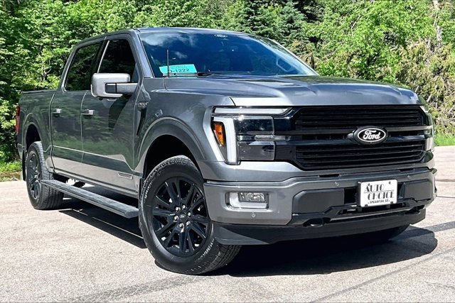 Used 2024 Ford F150 Platinum w/ Equipment Group 702A High AWD/4WD image 3