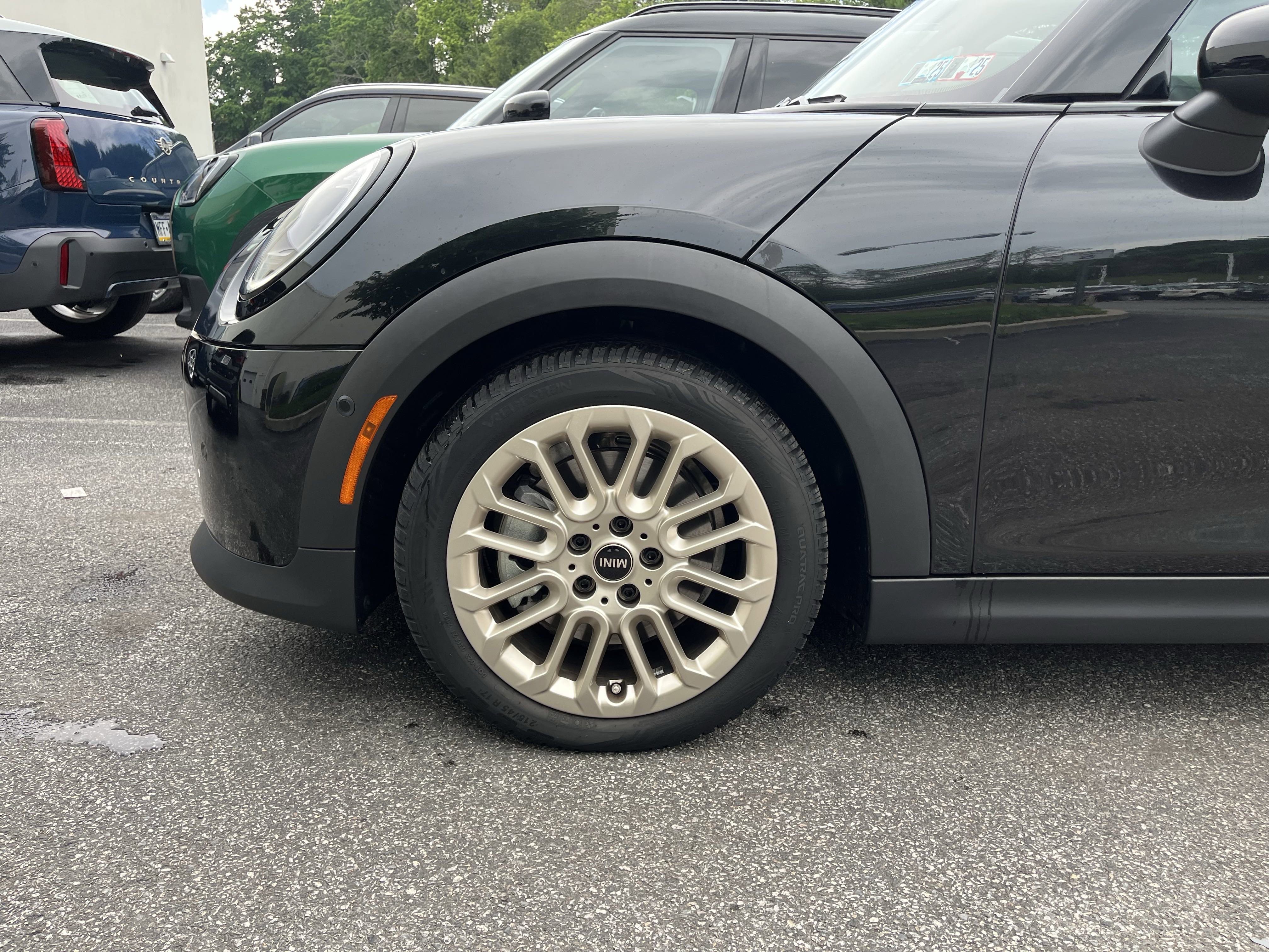 Used 2025 MINI Cooper S image 4