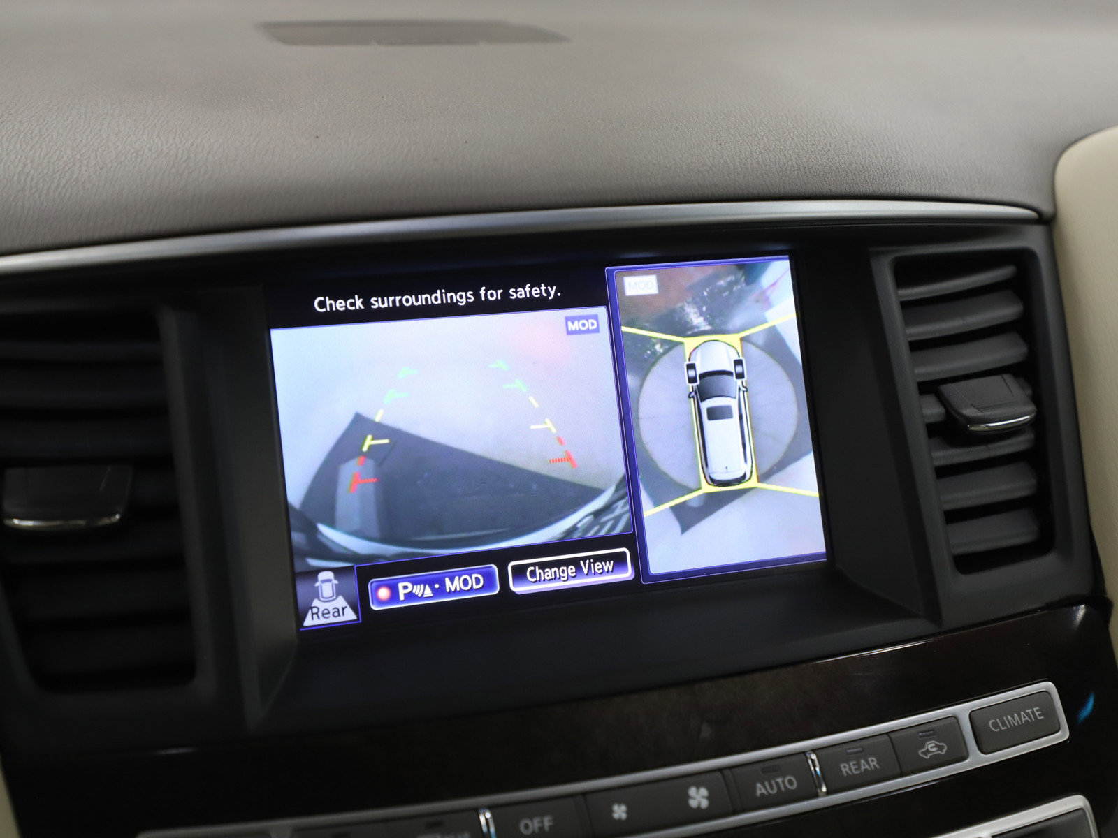 Used 2014 INFINITI QX60 AWD w/ Premium Plus Package image 24