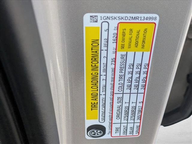 Used 2021 Chevrolet Tahoe Premier w/ Premium Package image 15