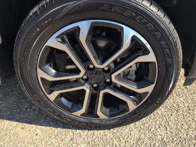 Used 2022 Jeep Compass Limited image 23