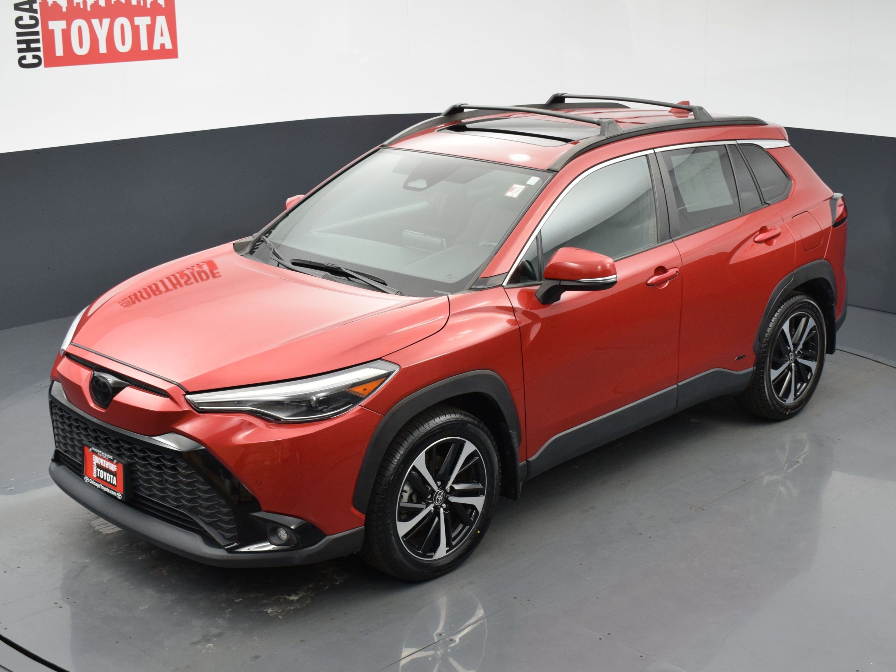 Used 2023 Toyota Corolla Cross XSE w/ Convenience Package image 27