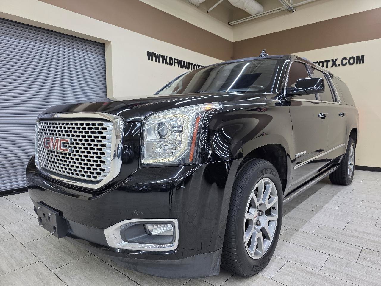 Used 2016 GMC Yukon XL Denali w/ Open Road Package AWD/4WD image 2