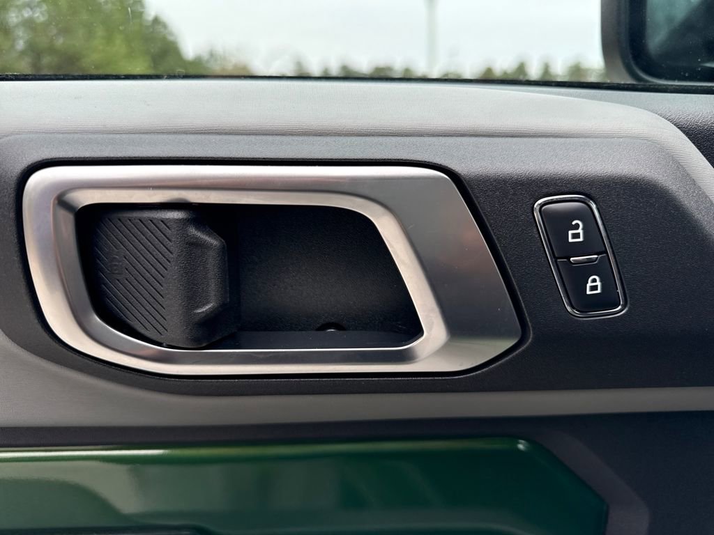 Used 2023 Ford Bronco Badlands w/ Sasquatch Package image 15