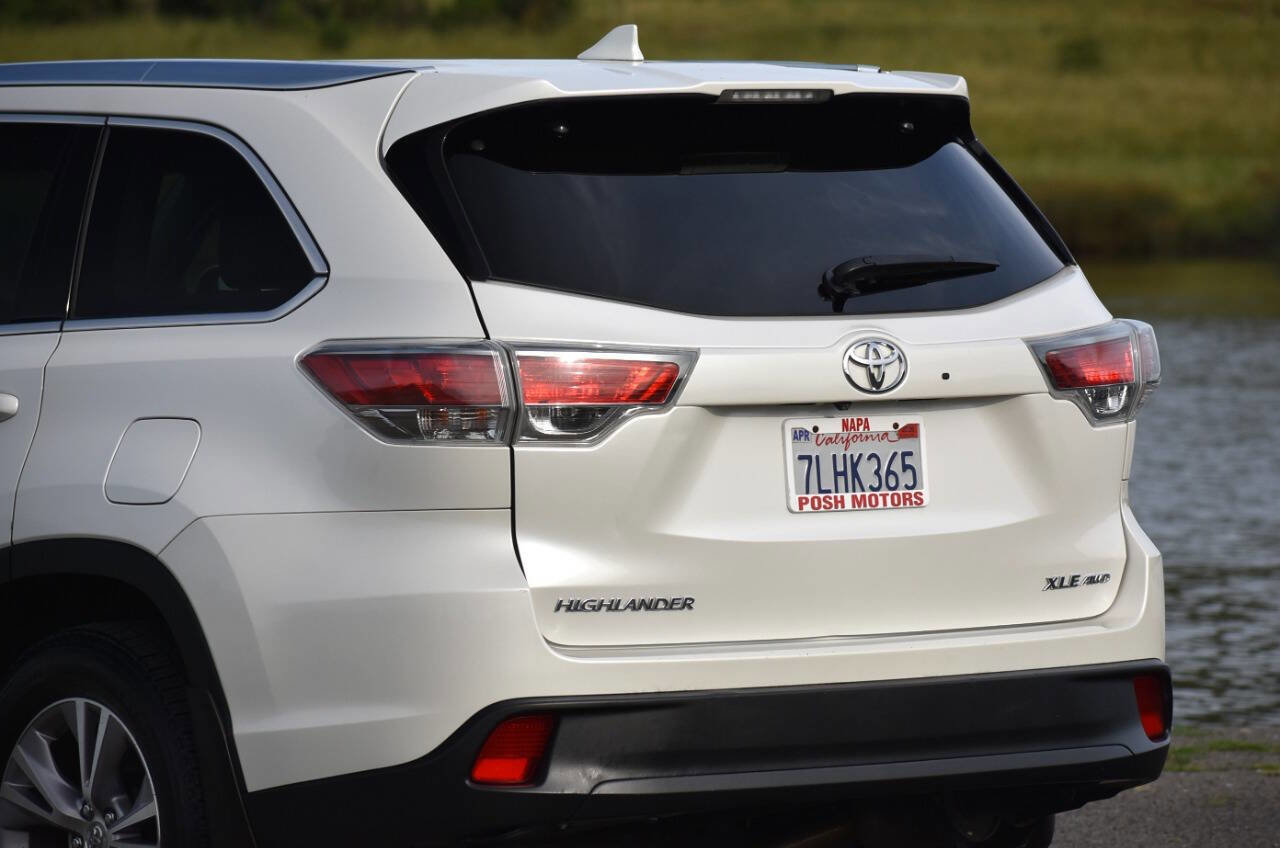 Used 2015 Toyota Highlander XLE AWD/4WD image 7