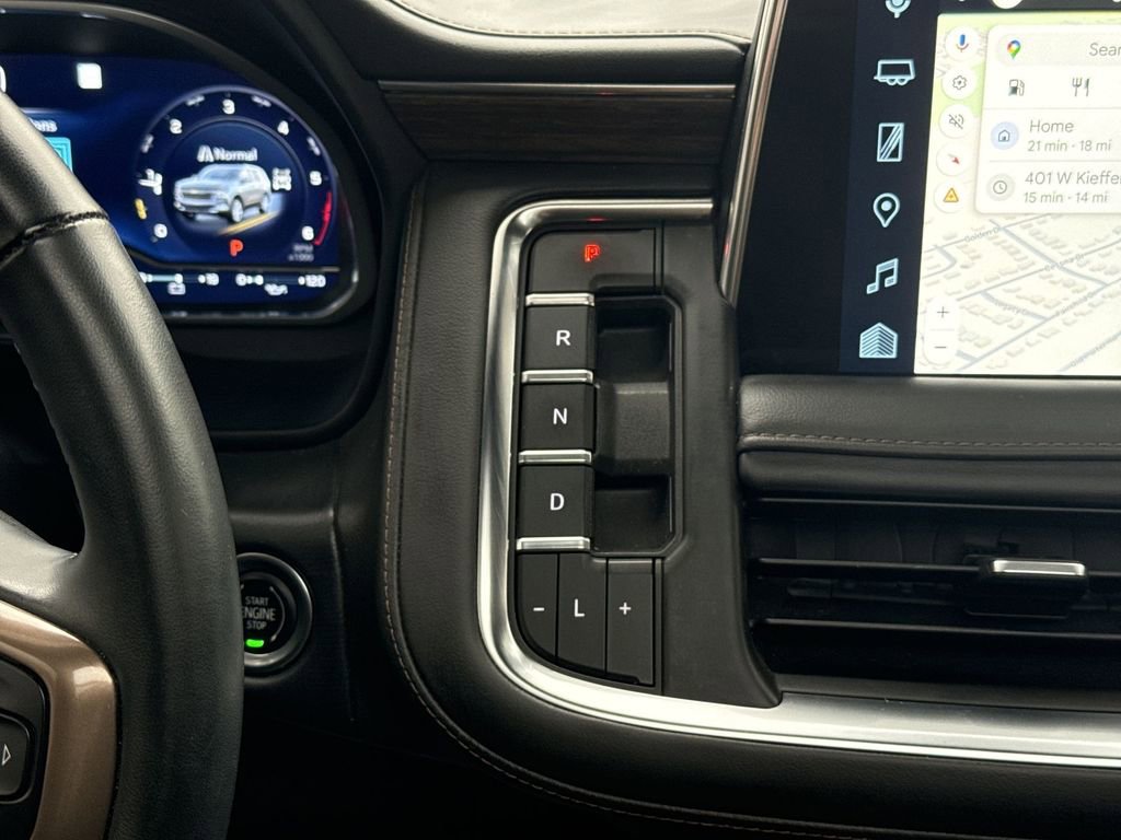 Used 2023 Chevrolet Suburban High Country image 22