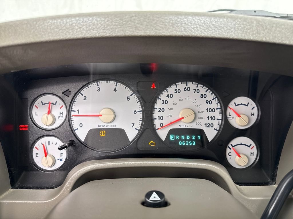 Used 2008 Dodge Ram 2500 Truck SXT w/ Protection Group AWD/4WD image 23