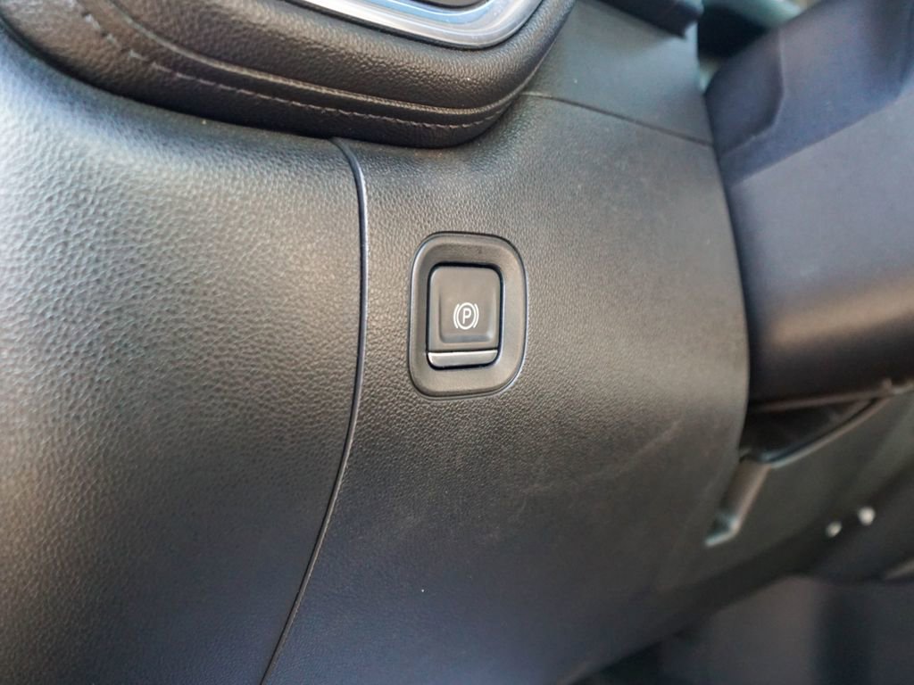 Used 2020 GMC Sierra 2500 Denali w/ Denali Ultimate Package image 22