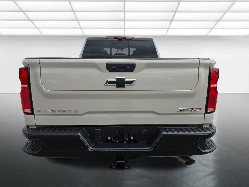 New 2026 Chevrolet Silverado 2500 ZR2 w/ Snow Plow Prep/Camper Package AWD/4WD image 7