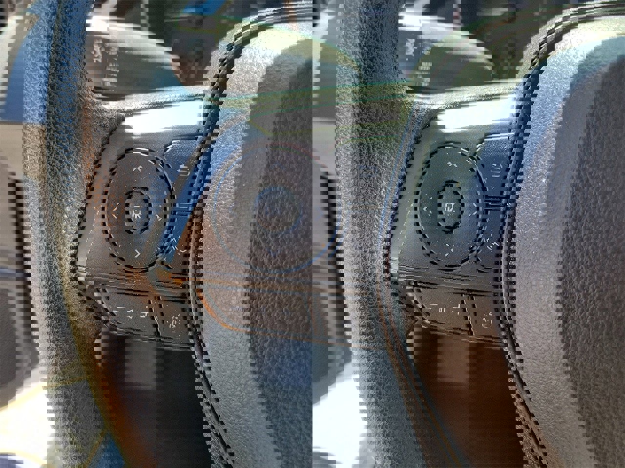 Used 2024 Toyota Corolla LE image 19