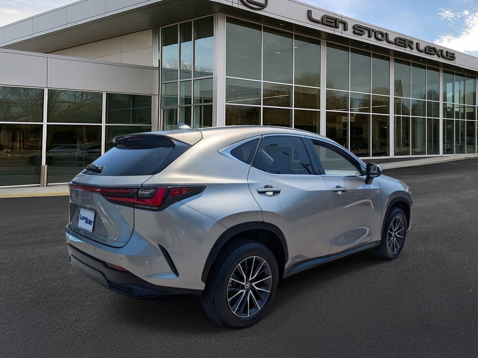 Certified 2024 Lexus NX 350 AWD image 3