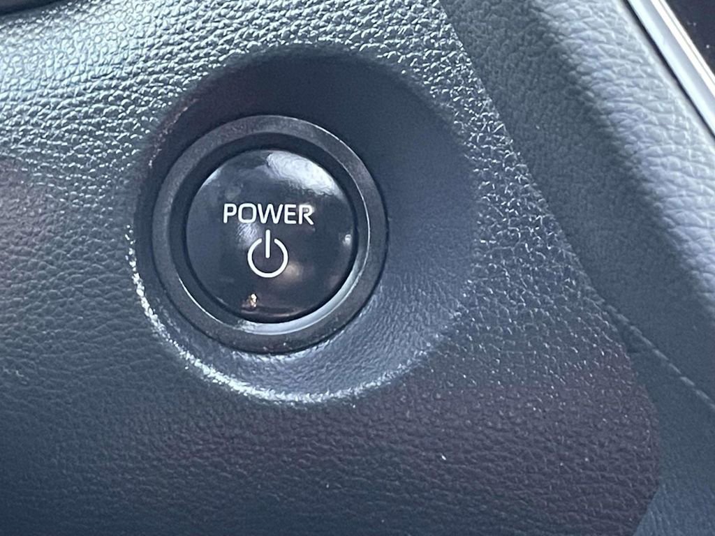 Used 2024 Toyota Corolla Cross XSE w/ Convenience Package AWD/4WD image 35