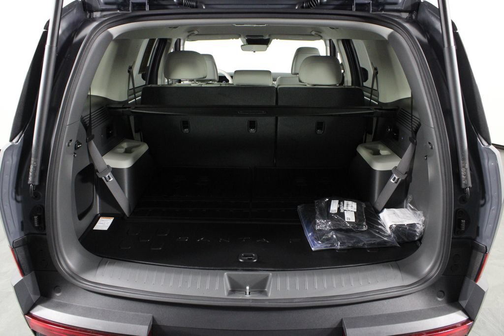 Certified 2026 Hyundai Santa Fe SEL FWD image 18