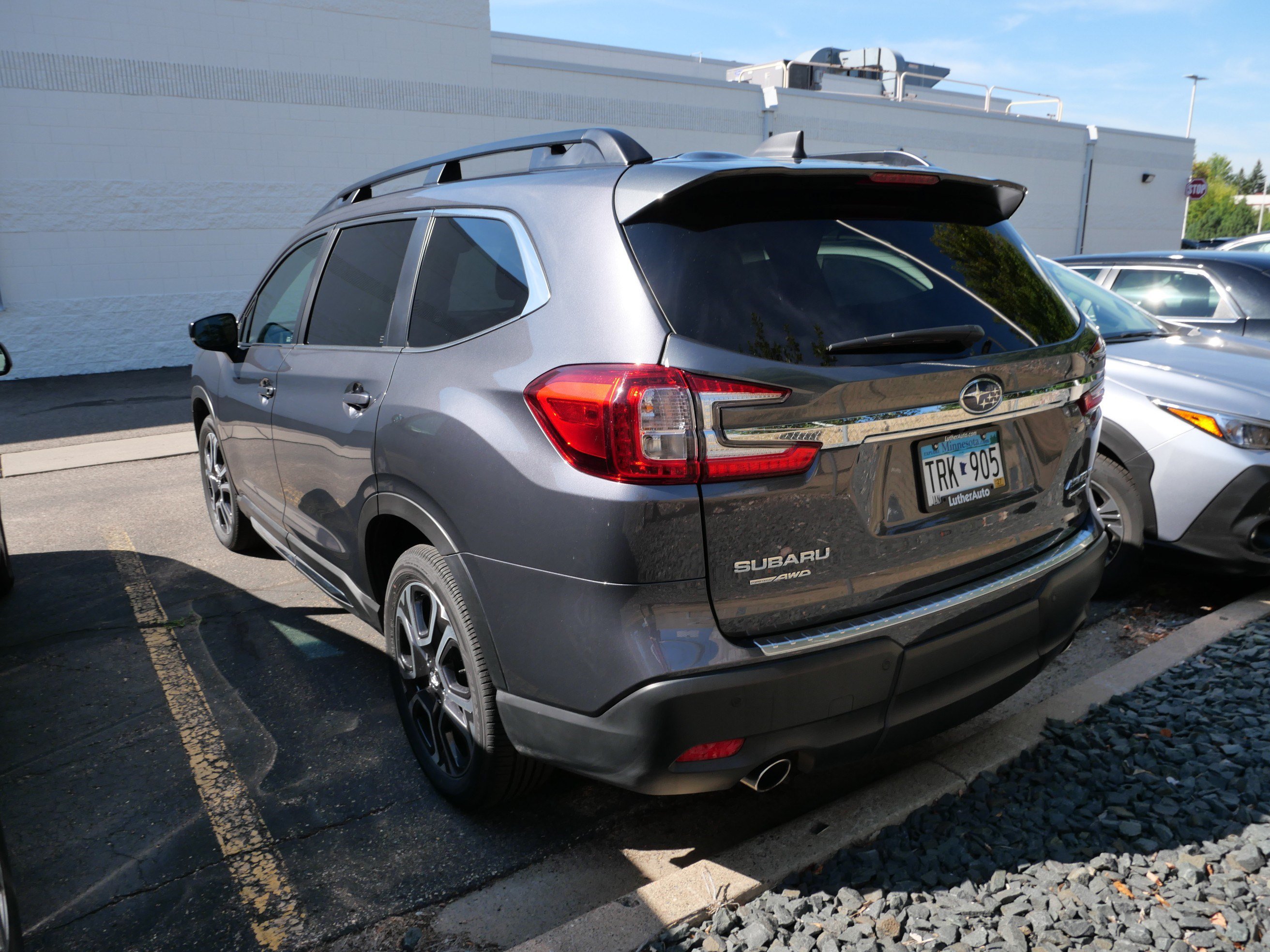 Used 2026 Subaru Ascent Limited AWD/4WD image 6