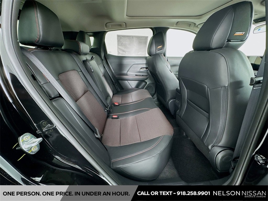 New 2025 Nissan Kicks SR w/ SR Premium Package image 27