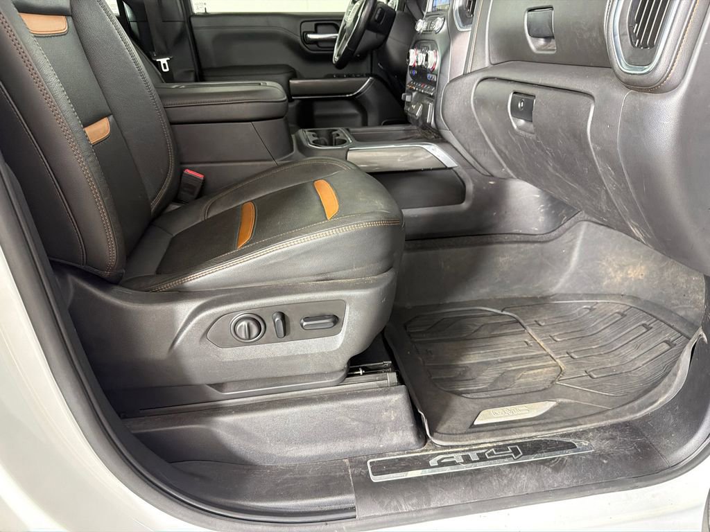 Used 2019 GMC Sierra 1500 AT4 w/ AT4 Premium Package AWD/4WD image 15