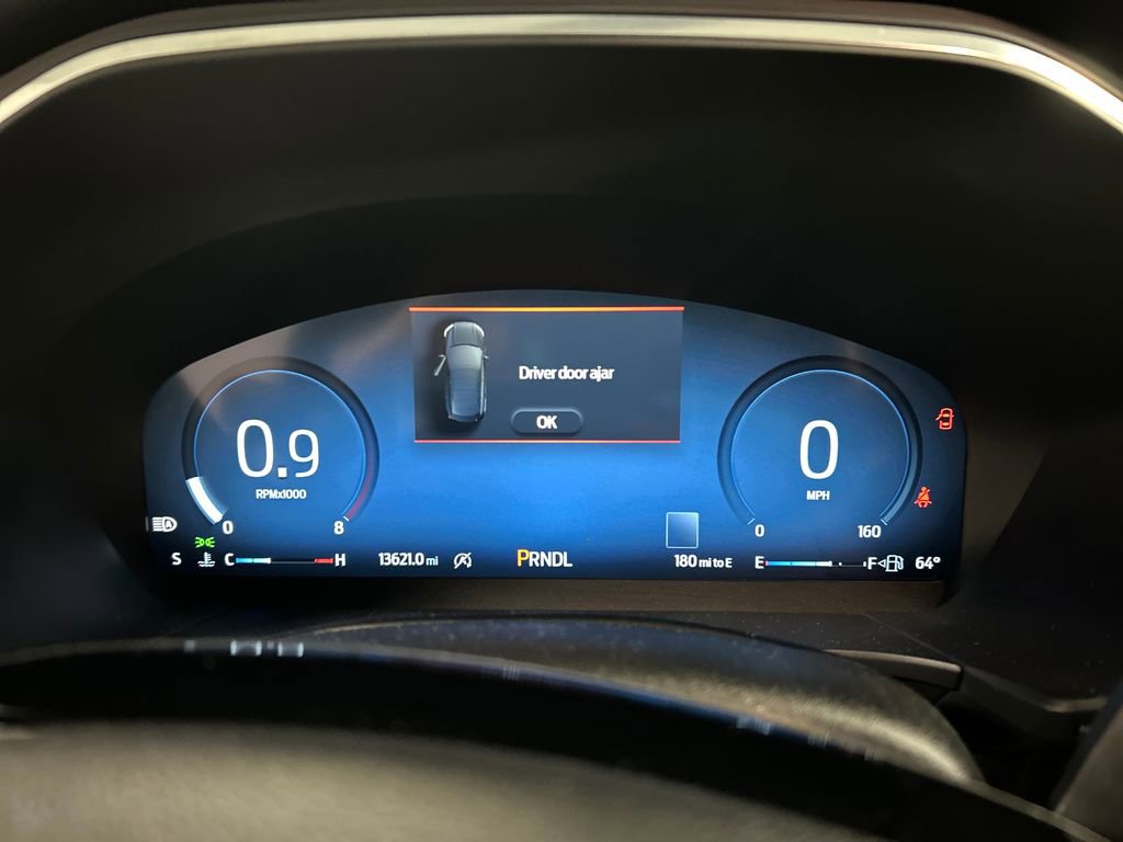 Used 2025 Ford Escape Platinum image 16