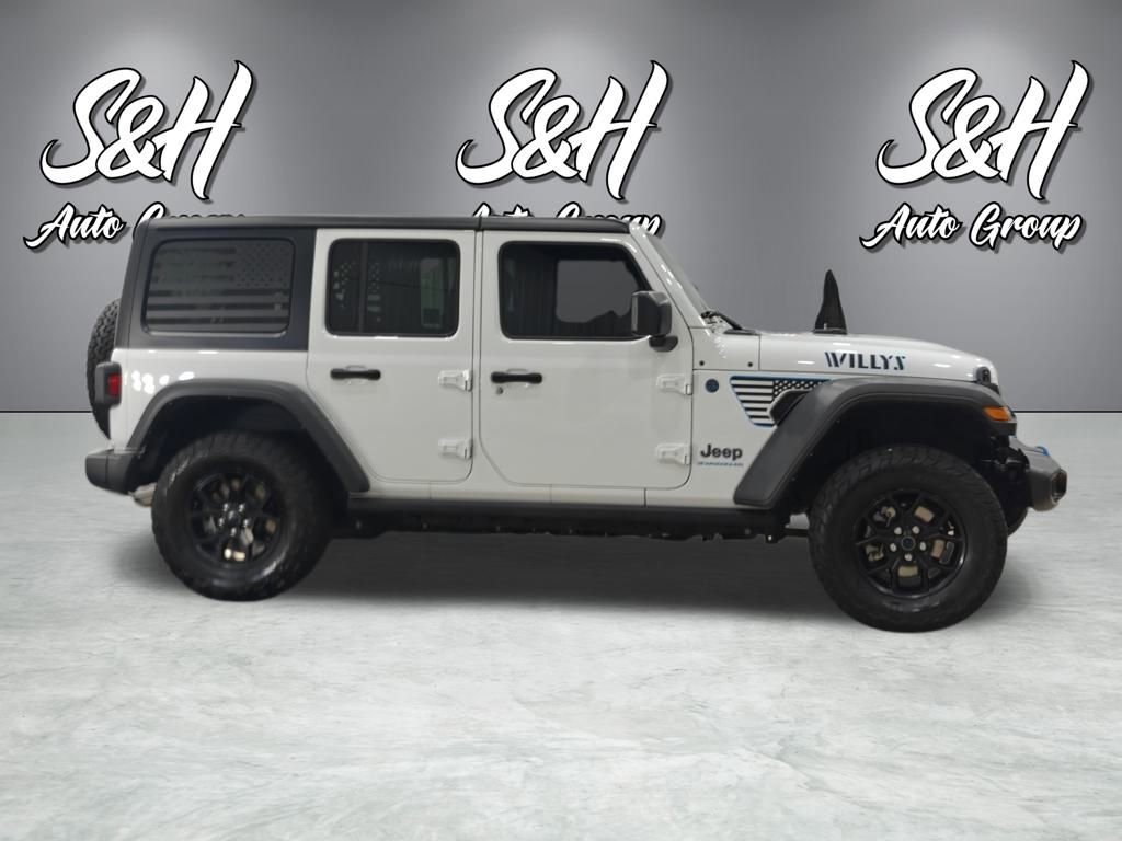 Used 2024 Jeep Wrangler Unlimited image 21