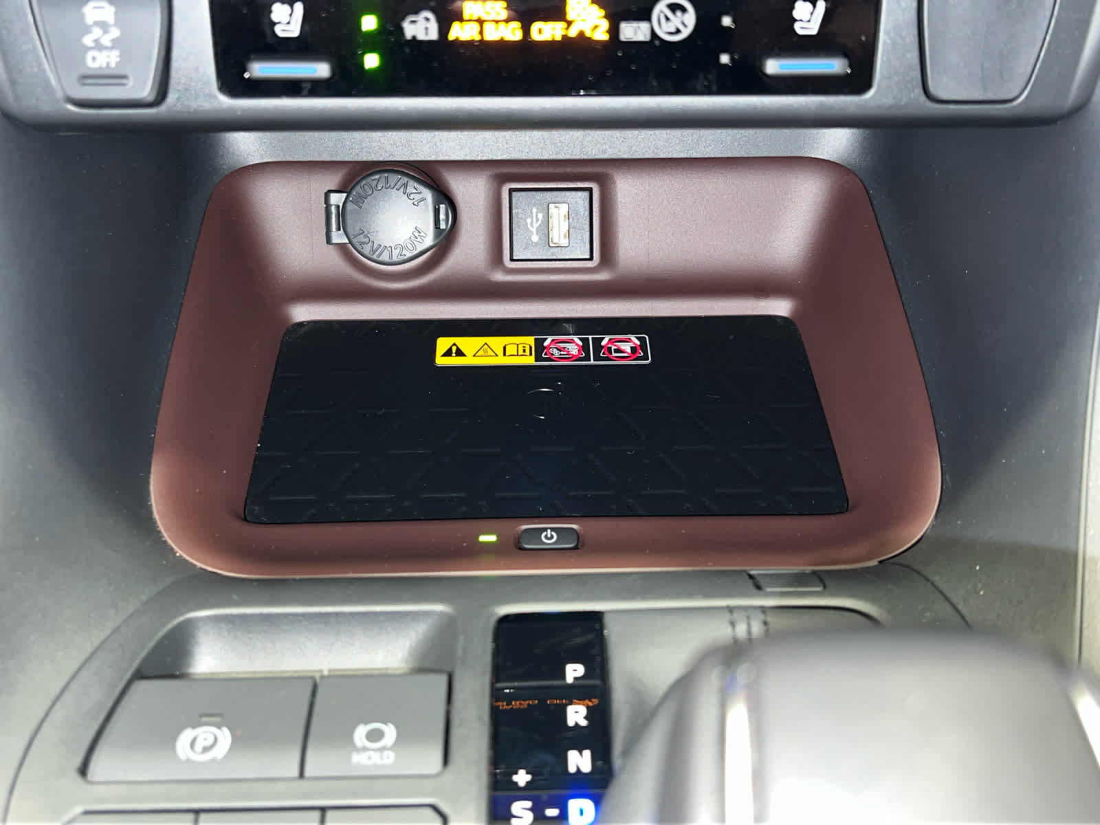 Used 2025 Toyota RAV4 Limited w/ Advanced Technology Package AWD/4WD image 28
