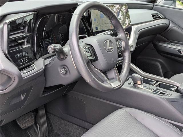 Used 2025 Lexus TX 350 FWD image 9