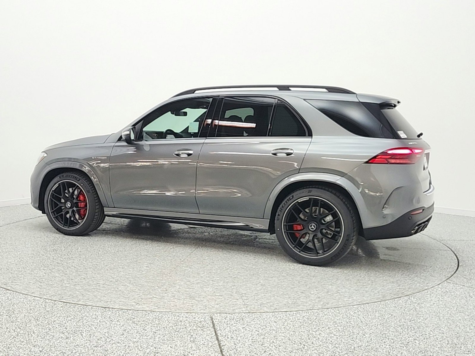 New 2026 Mercedes-Benz GLE 63 AMG S image 8