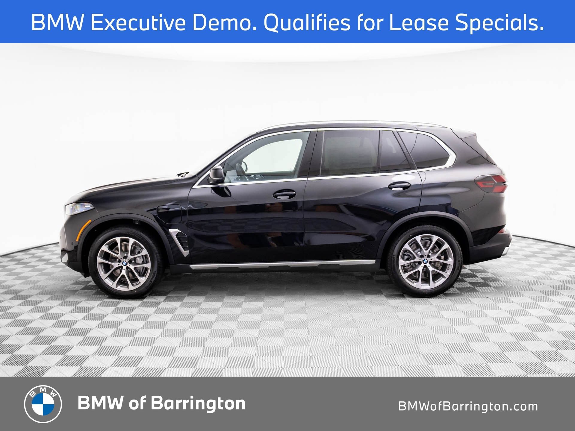 Used 2026 BMW X5 xDrive50e w/ Executive Package AWD/4WD image 2