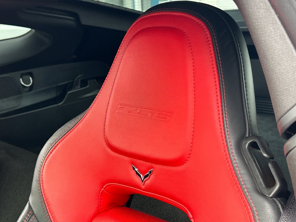 Used 2016 Chevrolet Corvette Z06 w/ 2LZ Preferred Equipment Group RWD image 14