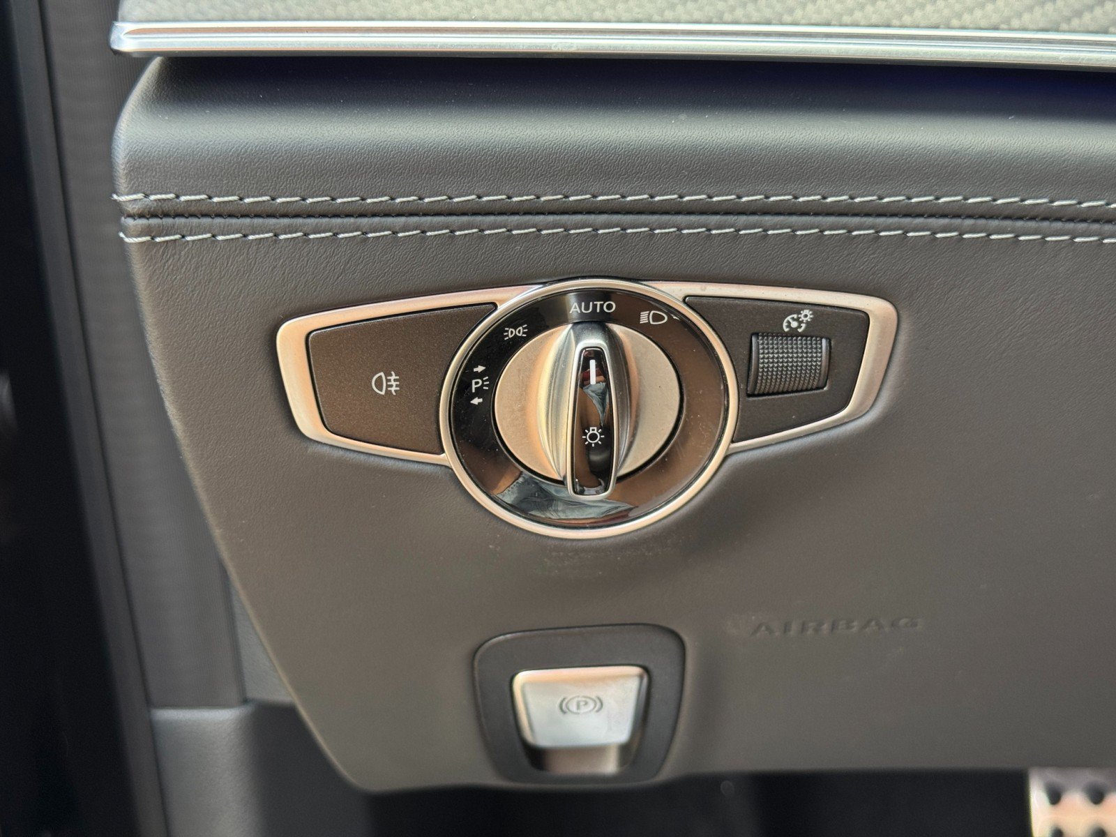 Used 2022 Mercedes-Benz AMG GT 43 w/ Driver Assistance Package image 20