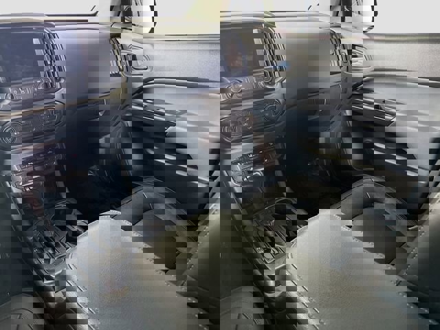 Used 2021 Chevrolet Colorado Z71 w/ Safety Package image 23