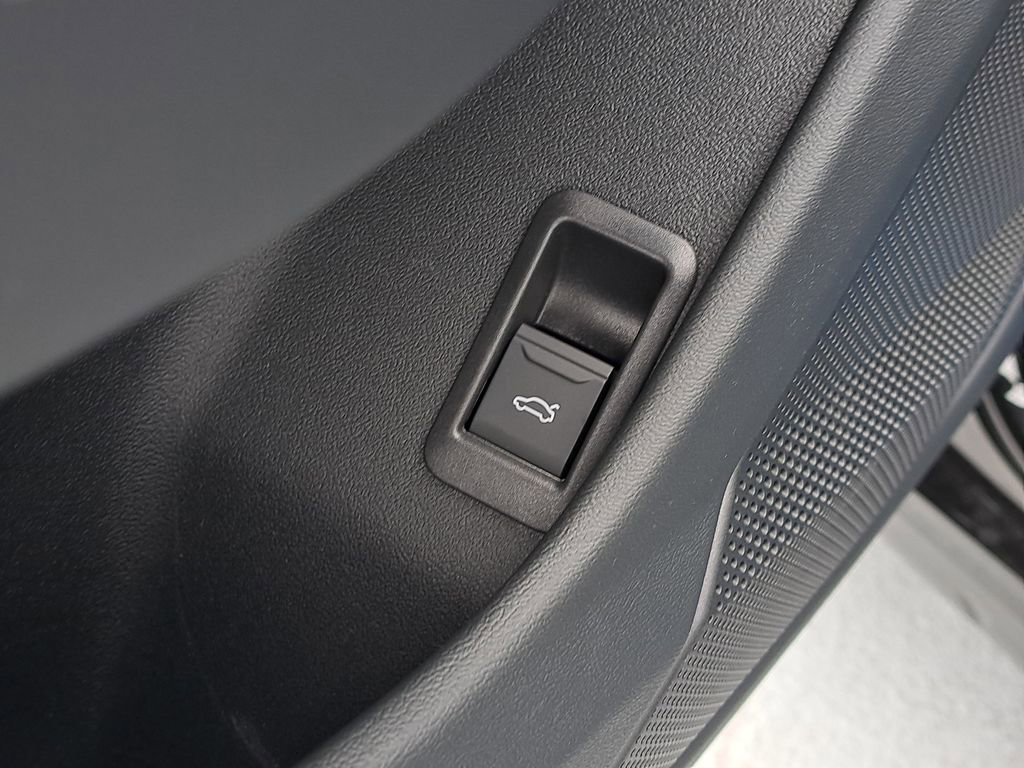 New 2026 Audi A6 Premium image 21