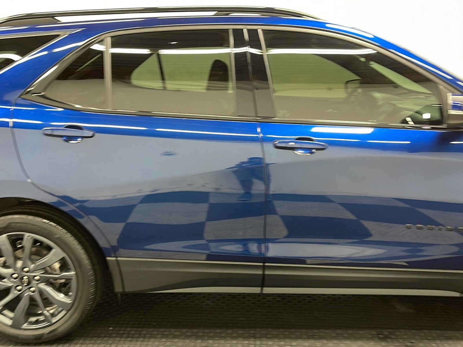 Used 2022 Chevrolet Equinox RS w/ RS Leather Package FWD image 20