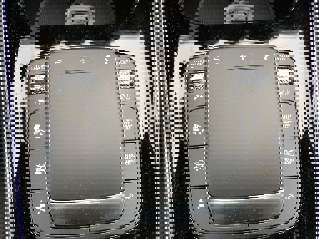 New 2023 Mercedes-Benz EQB 300 4MATIC image 29