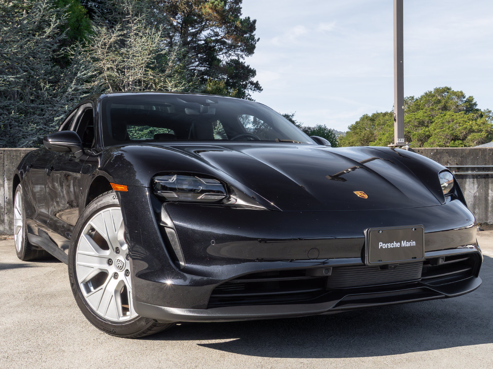 Used 2021 Porsche Taycan 4S AWD/4WD image 9