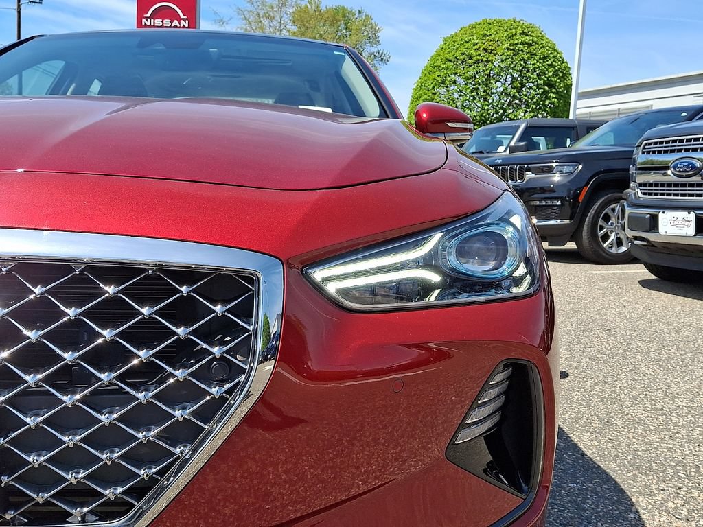 Used 2020 Genesis G70 2.0T w/ Elite Package AWD/4WD image 11
