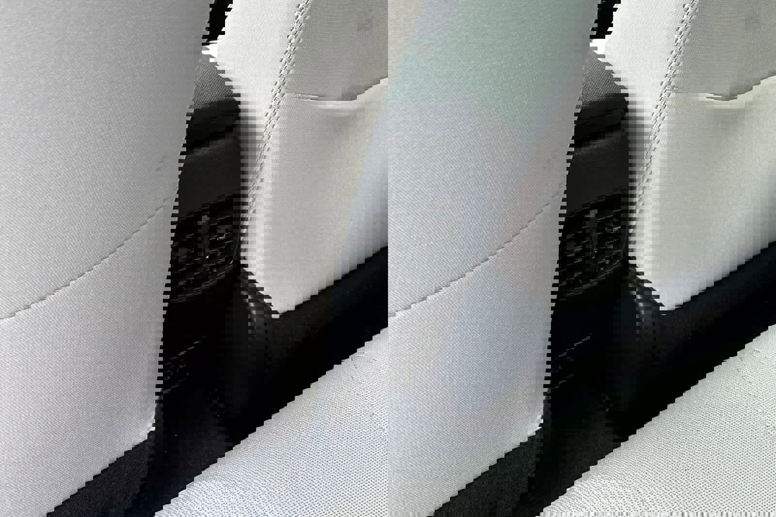 Certified 2022 Toyota Corolla Cross LE image 14