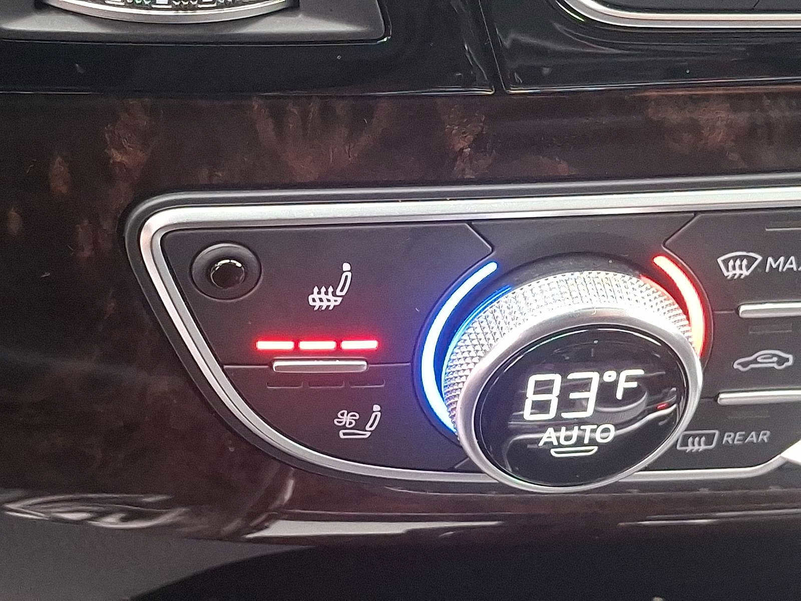 Used 2017 Audi Q7 3.0T Premium Plus image 19