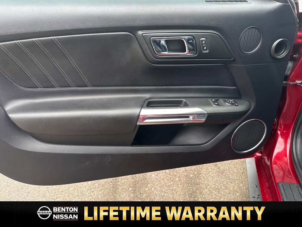 Used 2016 Ford Mustang GT Premium image 11