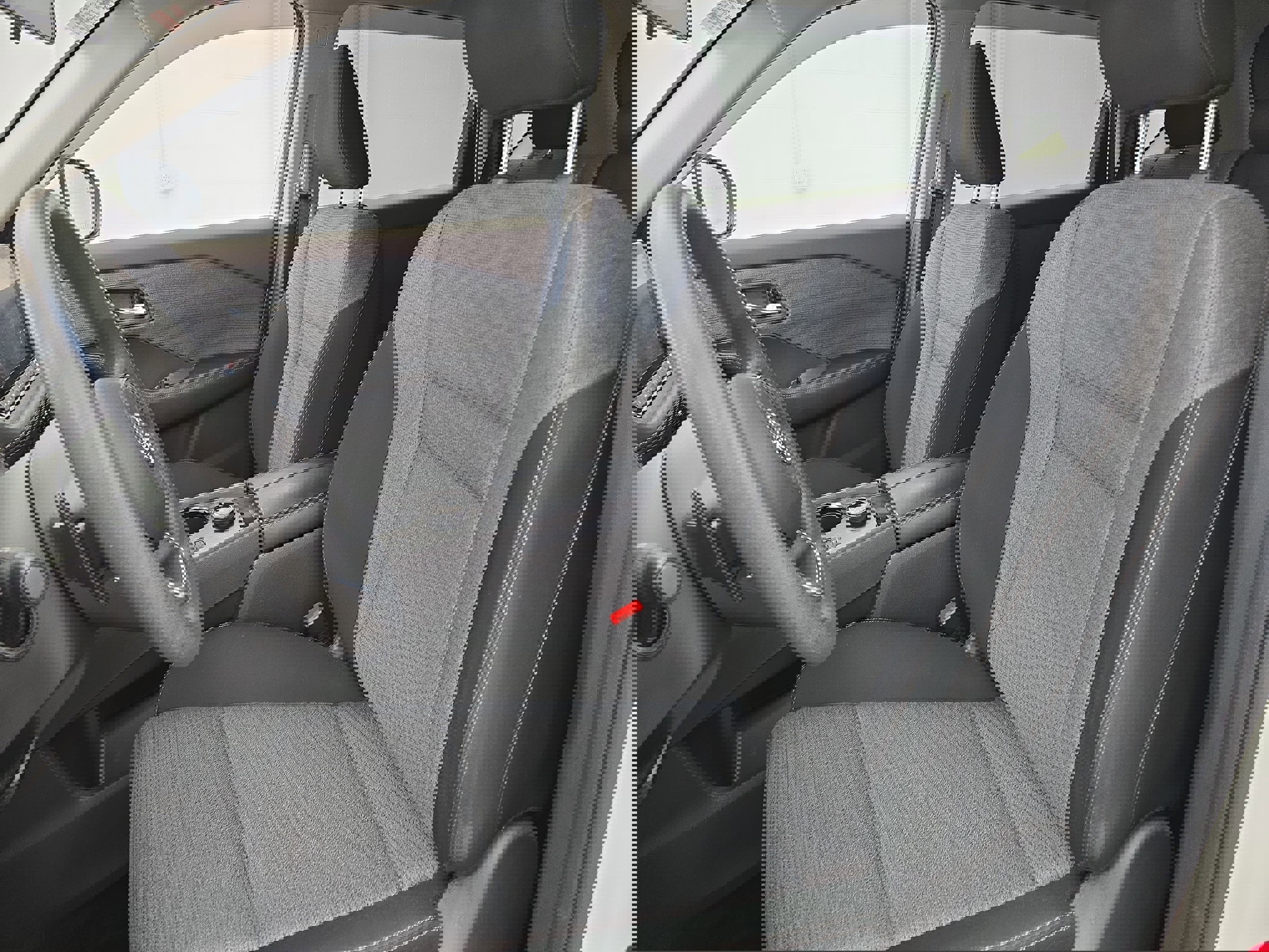 Certified 2023 Nissan Rogue SV image 14