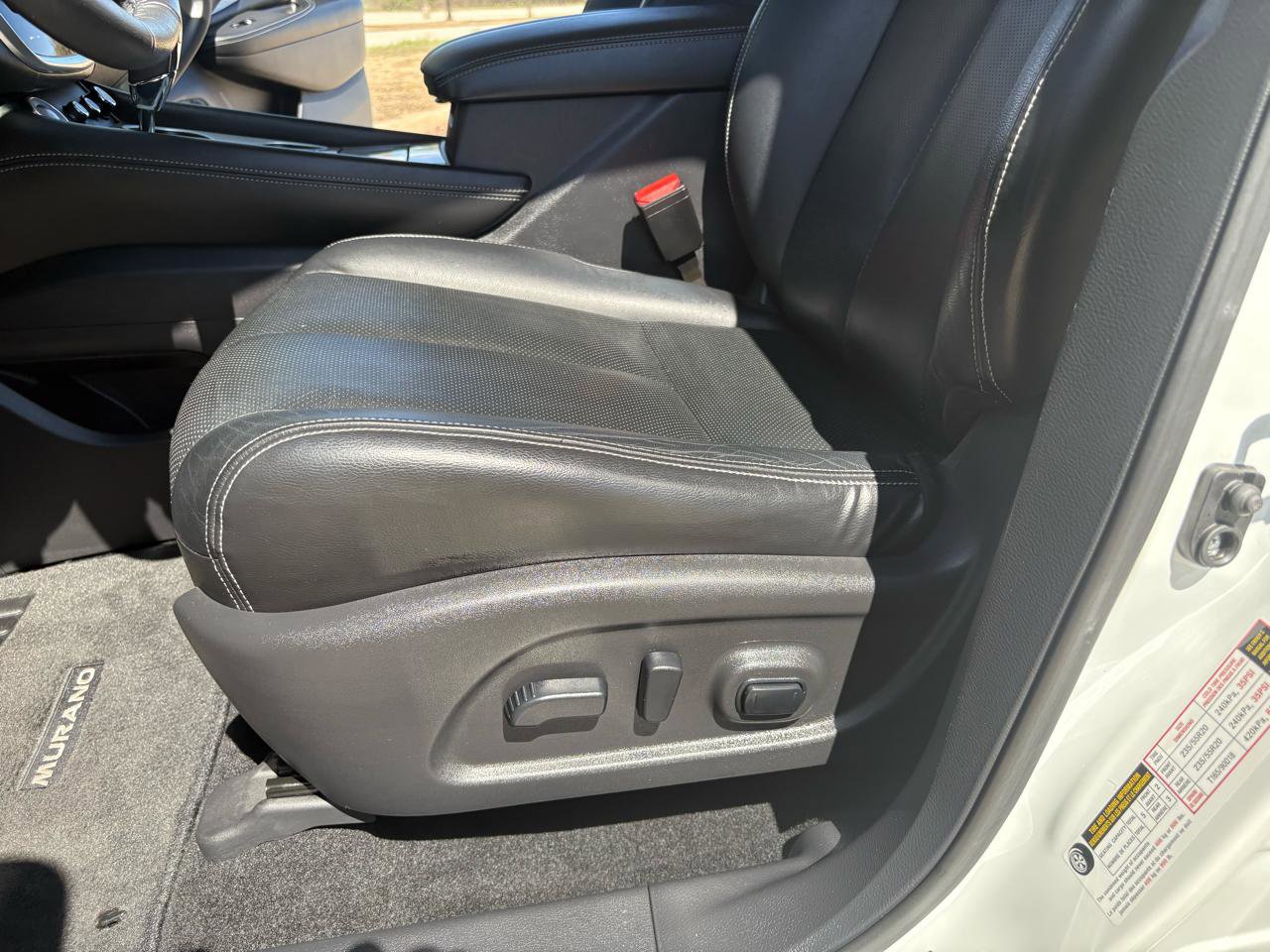 Used 2015 Nissan Murano Platinum w/ Platinum Technology Package image 17