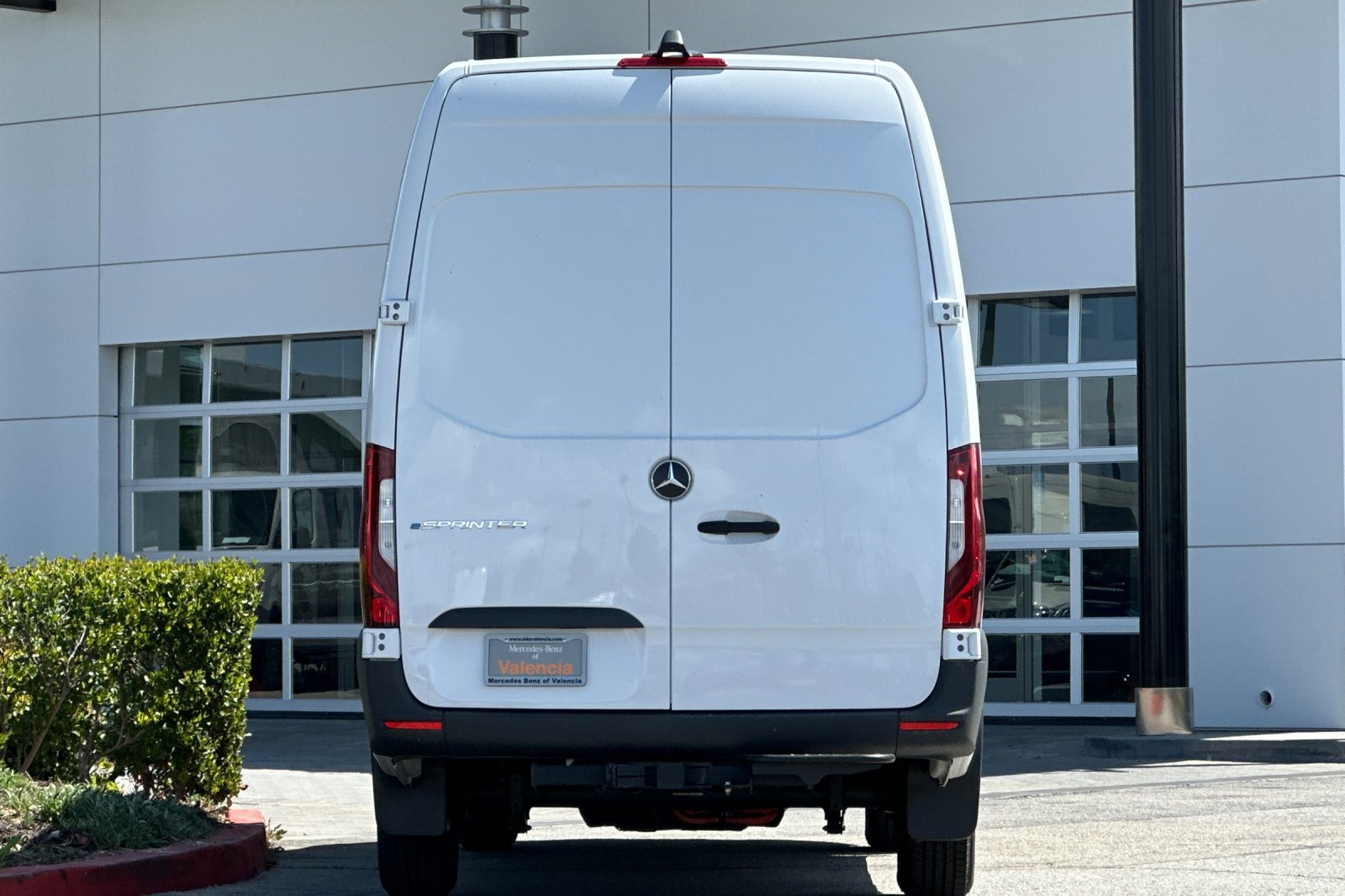 New 2024 Mercedes-Benz eSprinter 170 Cargo image 5
