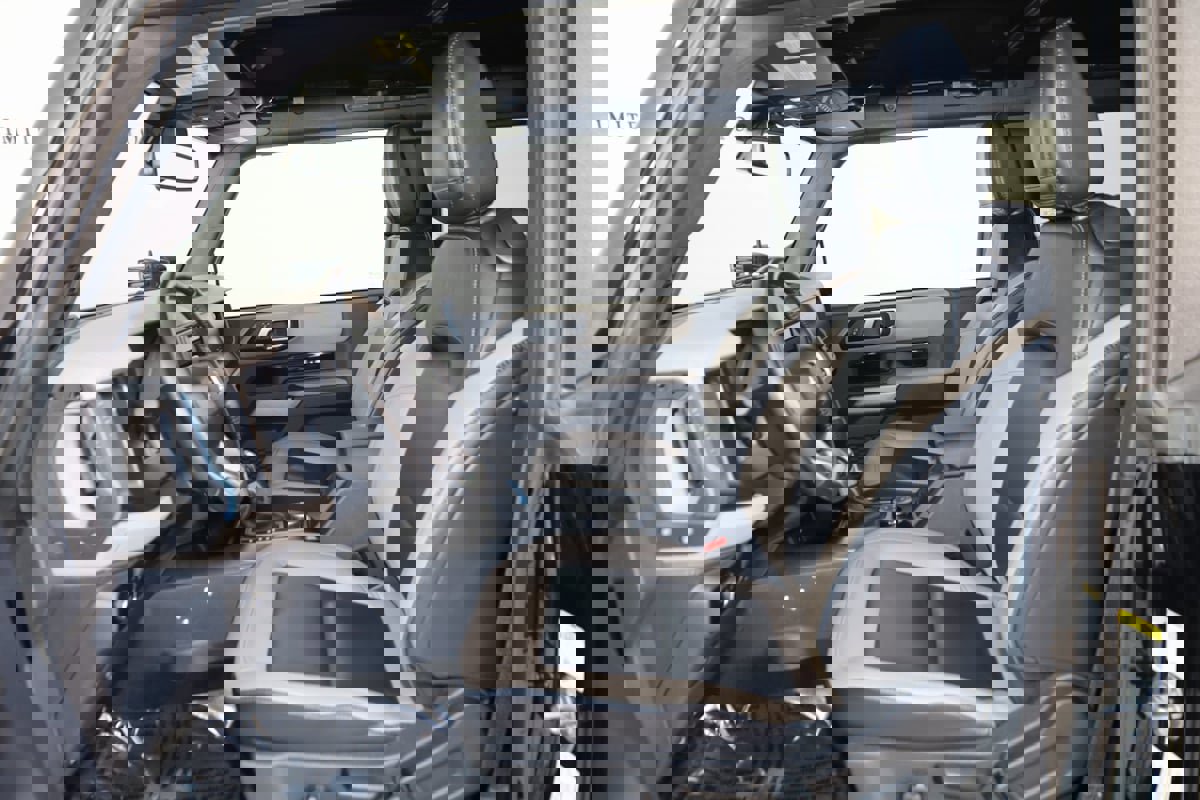 Used 2023 Ford Bronco Wildtrak image 12