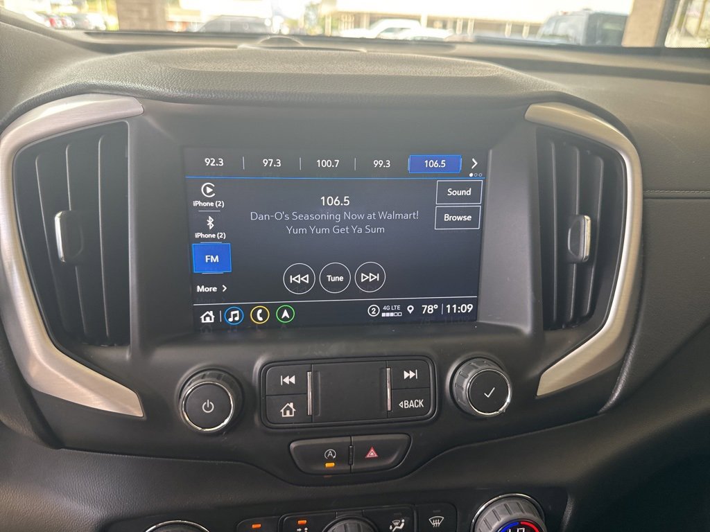 Used 2022 GMC Terrain SLT w/ Infotainment Package II image 11