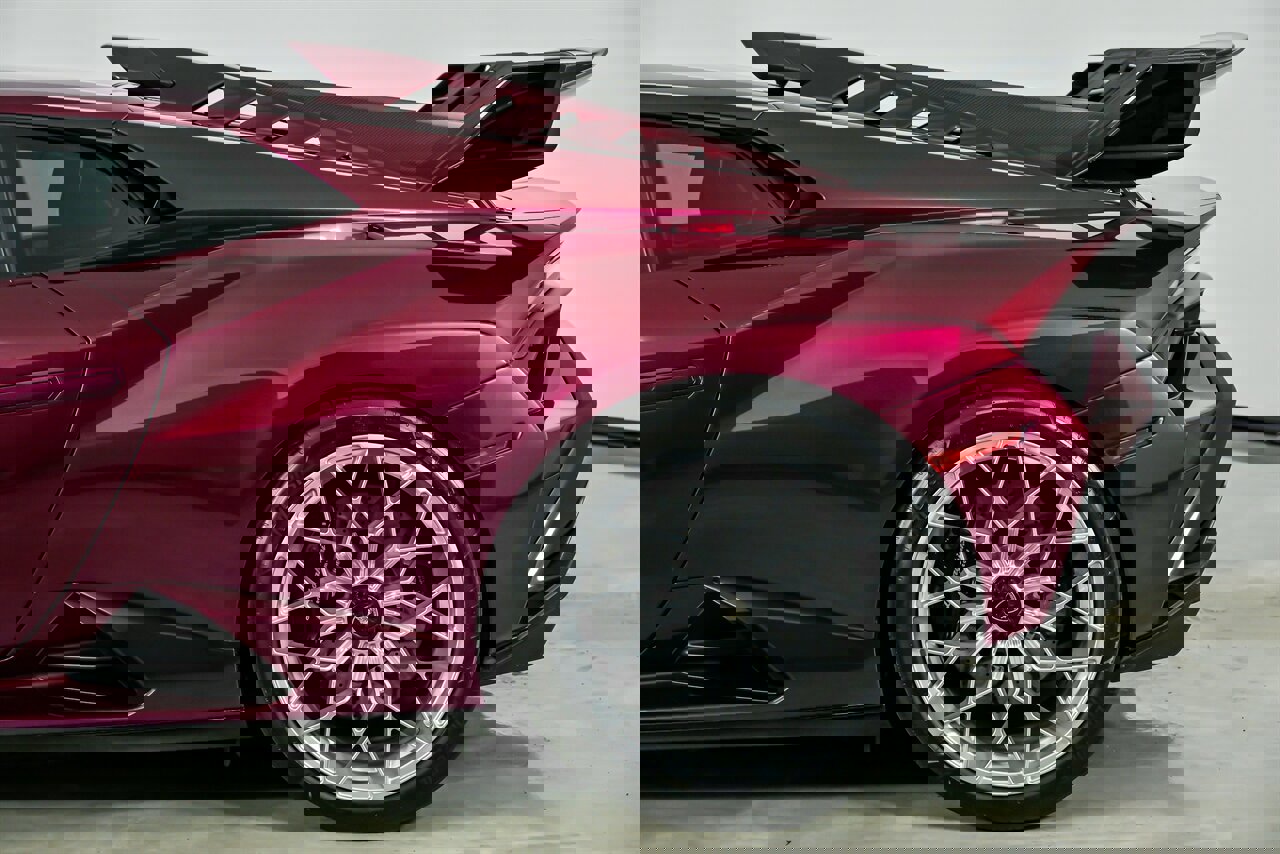 Used 2022 Lamborghini Huracan STO image 13