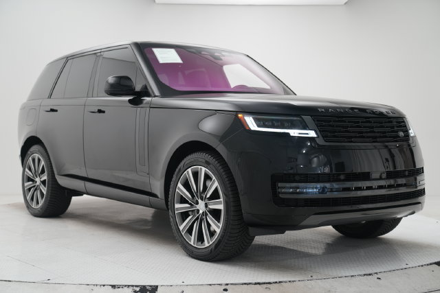 Used 2023 Land Rover Range Rover Autobiography AWD/4WD image 1